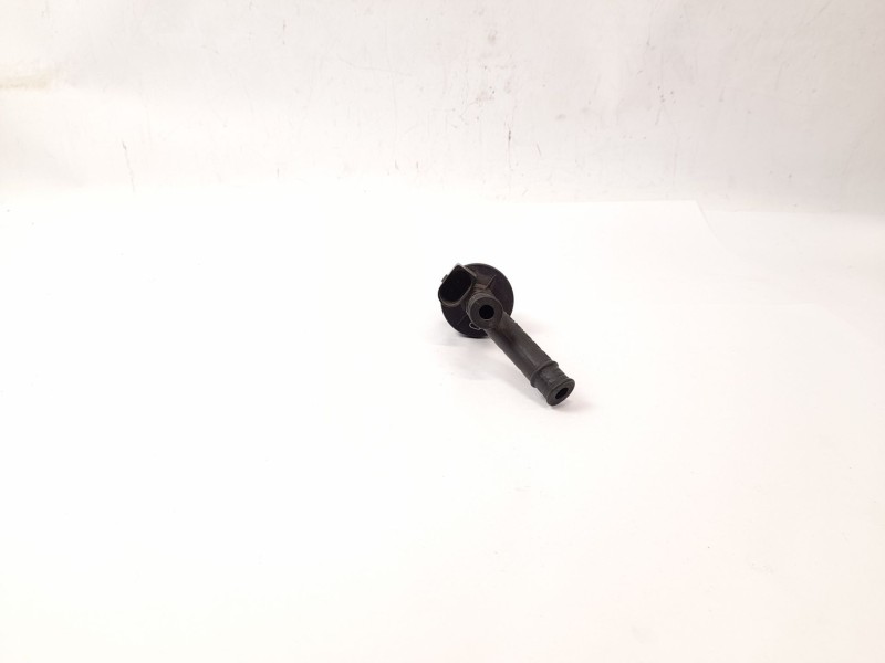 Recambio de varios para audi a4 avant (8e) 1.8 t referencia OEM IAM 6Q0906517A  