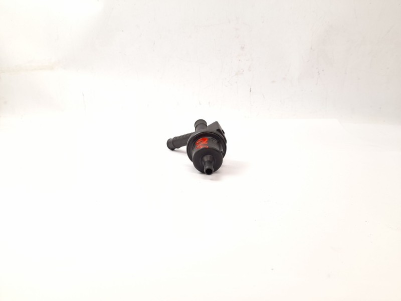 Recambio de varios para audi a4 avant (8e) 1.8 t referencia OEM IAM 6Q0906517A  