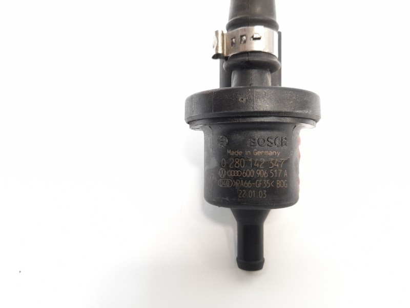 Recambio de varios para audi a4 avant (8e) 1.8 t referencia OEM IAM 6Q0906517A  