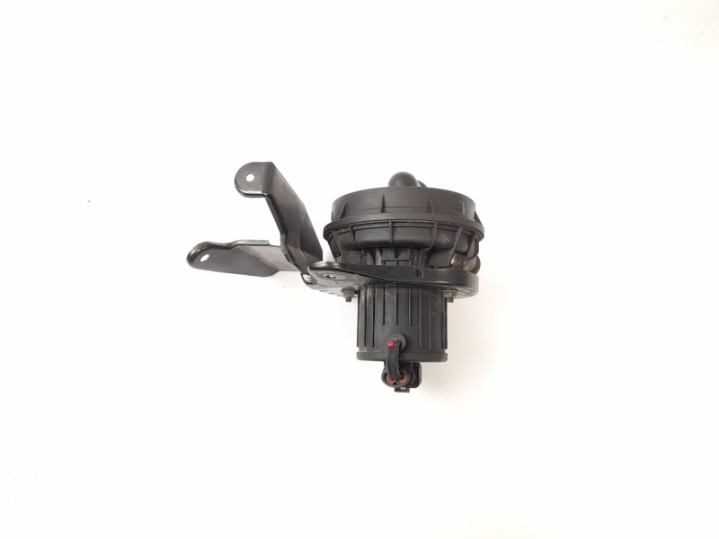 Recambio de varios para audi a4 avant (8e) 1.8 t referencia OEM IAM 8E0906615B  