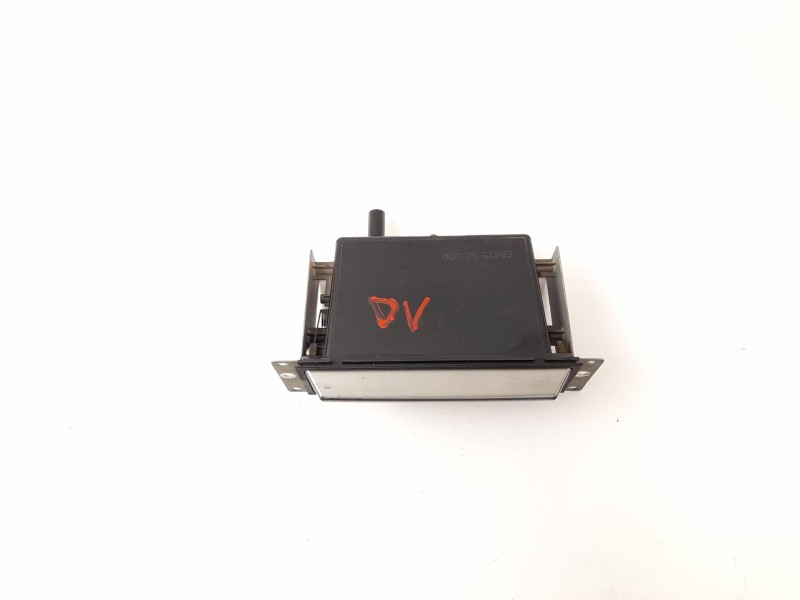 Recambio de varios para nissan x-trail i (t30) 2.2 dci 4x4 referencia OEM IAM 68475WL000  