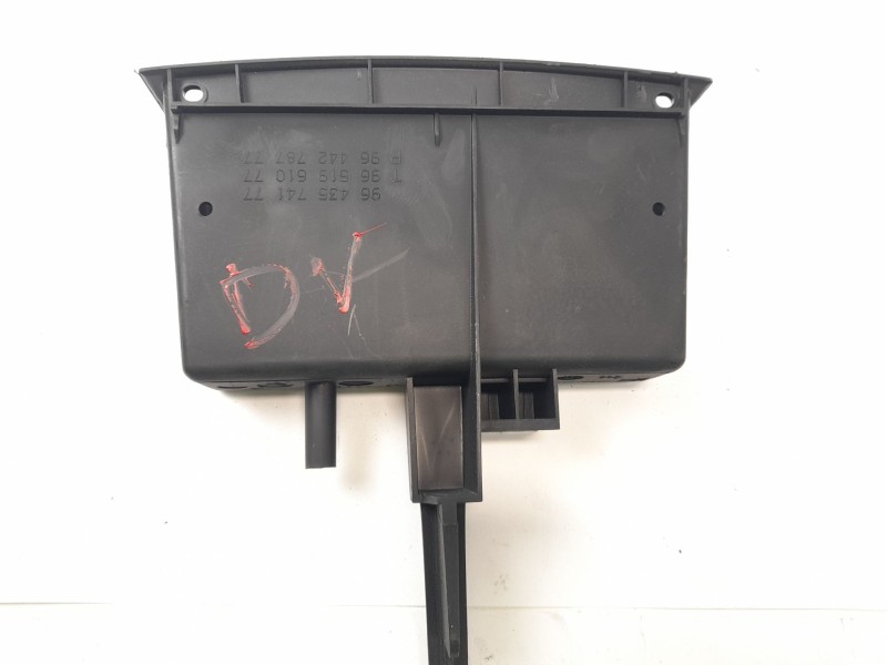 Recambio de varios para citroën c3 i (fc_, fn_) 1.4 hdi referencia OEM IAM 9643574177  