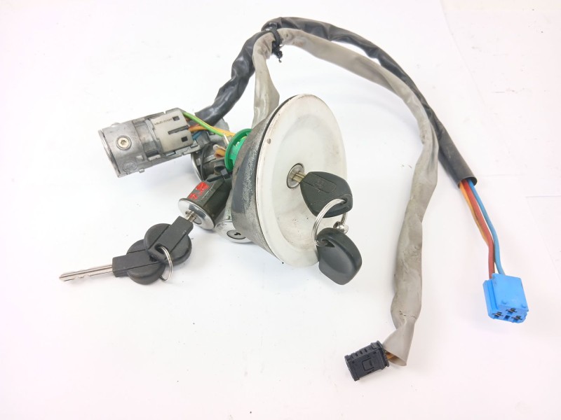 Recambio de varios para peugeot partner monospace (5_, g_) 1.9 d referencia OEM IAM   