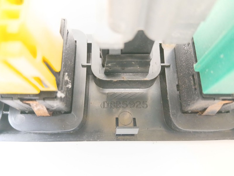Recambio de mando elevalunas consola central para rover 200 i sedán (xh) 216 referencia OEM IAM DBP5925  