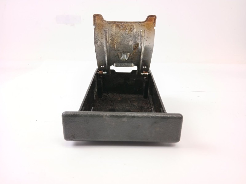 Recambio de cenicero para rover 200 i sedán (xh) 216 referencia OEM IAM   