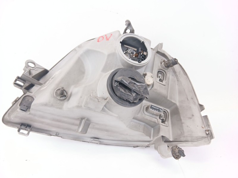 Recambio de faro derecho para renault master ii furgoneta (fd) 2.5 dci 120 referencia OEM IAM 8200163518  