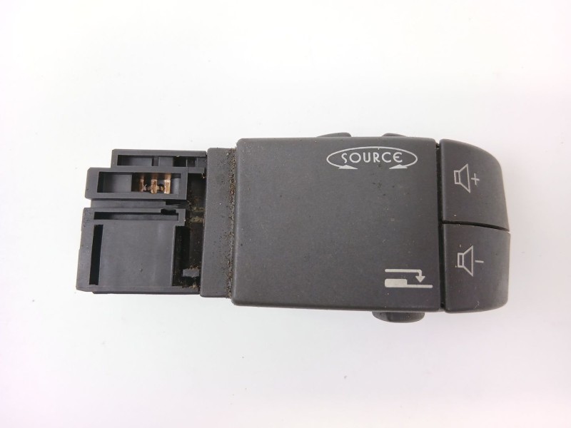 Recambio de mando multifuncion para renault master ii furgoneta (fd) 2.5 dci 120 referencia OEM IAM 91166323  