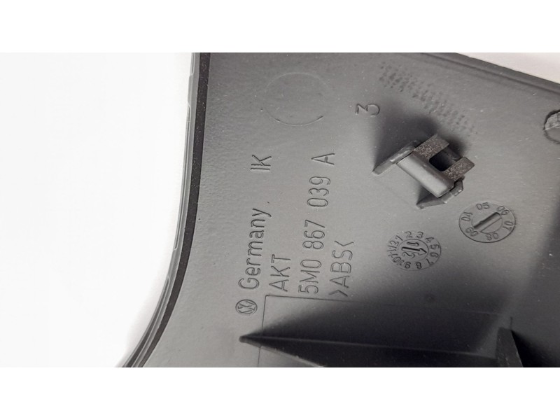 Recambio de moldura para volkswagen golf plus (521) advance referencia OEM IAM 5M0867039A  
