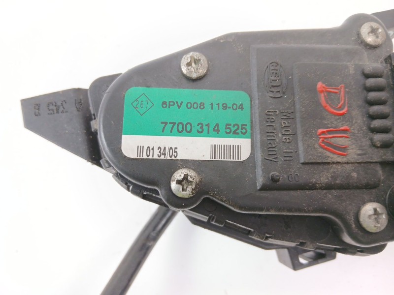 Recambio de potenciometro pedal para renault master ii furgoneta (fd) 2.5 dci 120 referencia OEM IAM 7700314525  