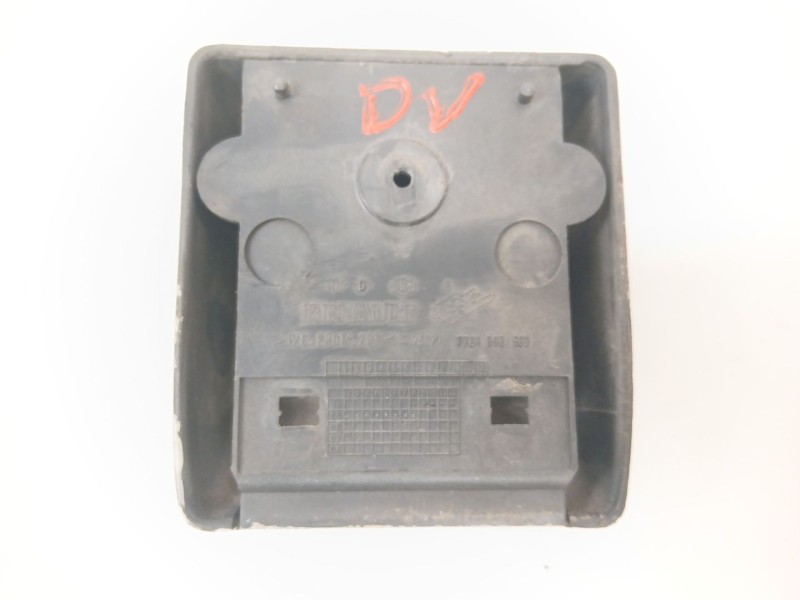 Recambio de moldura para renault master ii furgoneta (fd) 2.5 dci 120 referencia OEM IAM 7701692583  