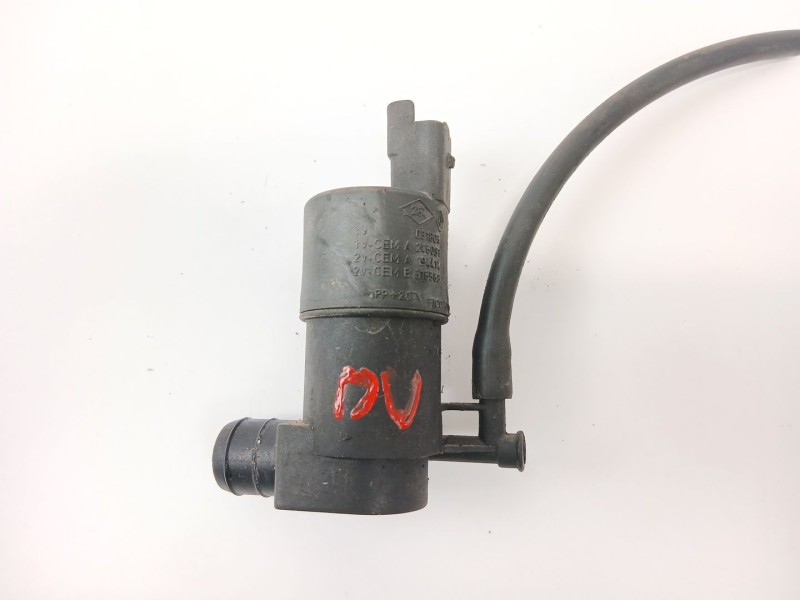 Recambio de bomba limpia para renault master ii furgoneta (fd) 2.5 dci 120 referencia OEM IAM 9641553880  