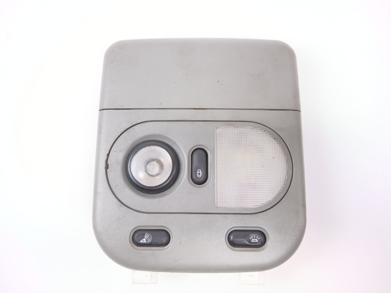 Recambio de luz interior para renault master ii furgoneta (fd) 2.5 dci 120 referencia OEM IAM   