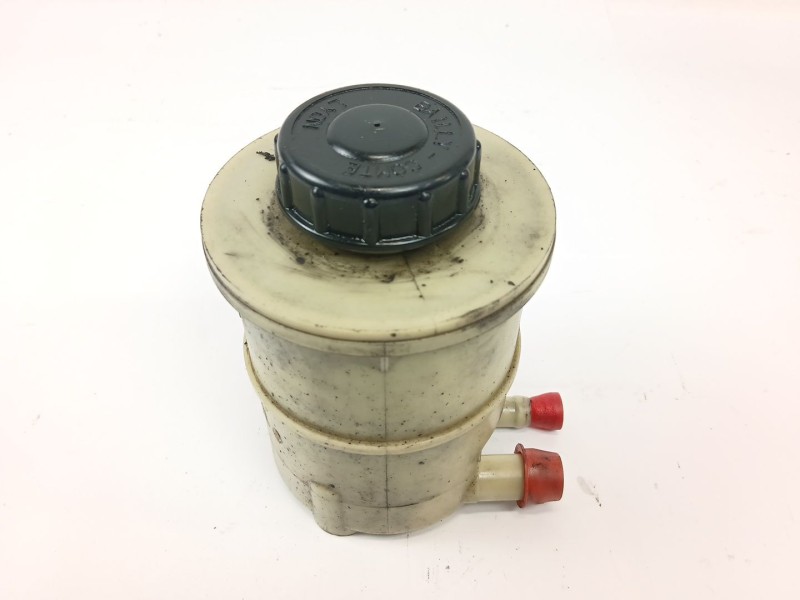Recambio de deposito direccion para renault master ii furgoneta (fd) 2.5 dci 120 referencia OEM IAM 8200005185  