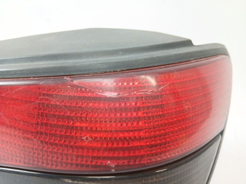 Recambio de piloto trasero derecho para peugeot 306 hatchback (7a, 7c, n3, n5) 1.9 d referencia OEM IAM   