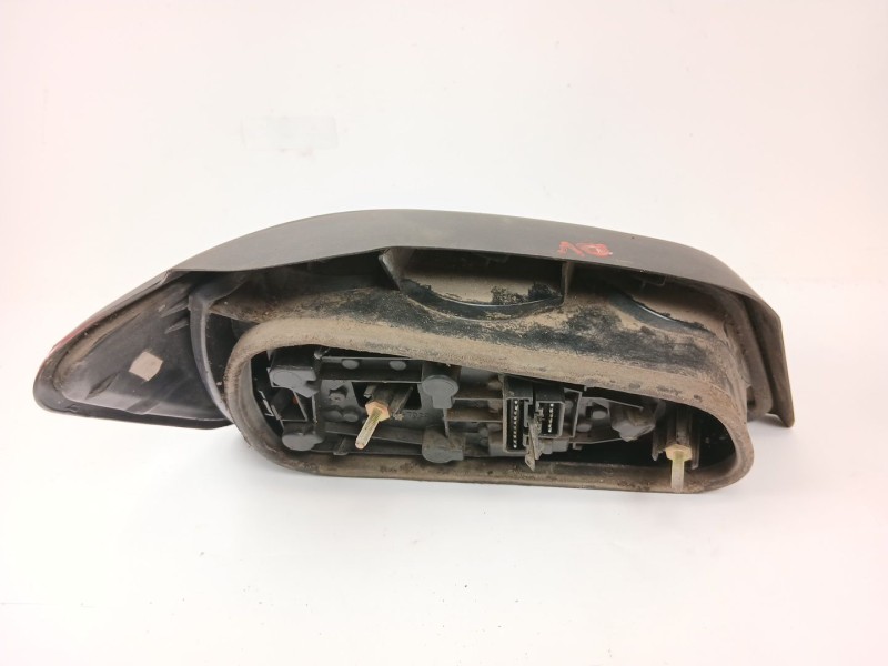 Recambio de piloto trasero derecho para peugeot 306 hatchback (7a, 7c, n3, n5) 1.9 d referencia OEM IAM   