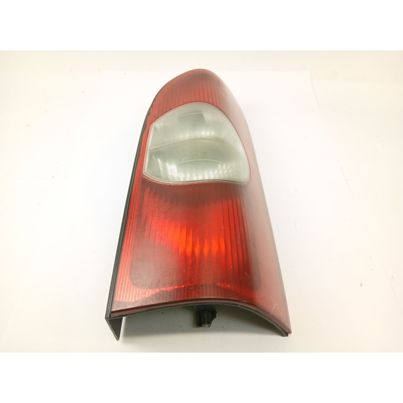 Recambio de piloto trasero derecho para renault master ii furgoneta (fd) 2.5 dci 120 referencia OEM IAM 8200171478  