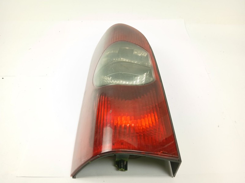 Recambio de piloto trasero izquierdo para renault master ii furgoneta (fd) 2.5 dci 120 referencia OEM IAM   