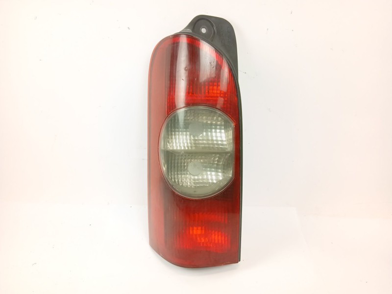 Recambio de piloto trasero izquierdo para renault master ii furgoneta (fd) 2.5 dci 120 referencia OEM IAM   