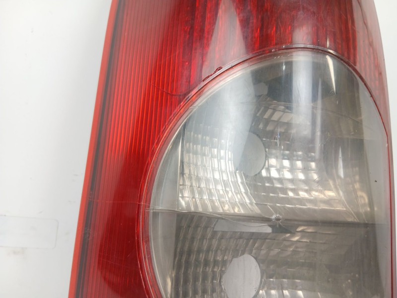 Recambio de piloto trasero izquierdo para renault master ii furgoneta (fd) 2.5 dci 120 referencia OEM IAM   