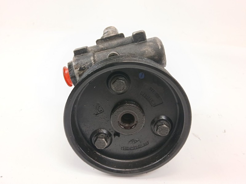 Recambio de bomba direccion para renault master ii furgoneta (fd) 2.5 dci 120 referencia OEM IAM 8200193992  