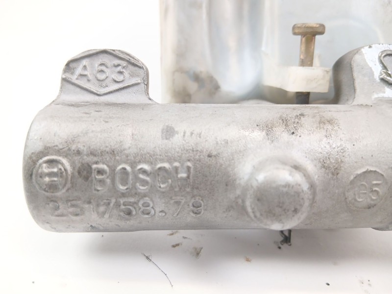 Recambio de bomba freno para renault master ii furgoneta (fd) 2.5 dci 120 referencia OEM IAM 25175879  