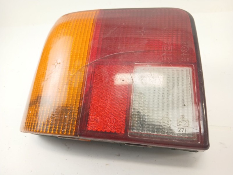 Recambio de piloto trasero izquierdo para peugeot 205 ii (20a/c) 1.1 xa referencia OEM IAM   