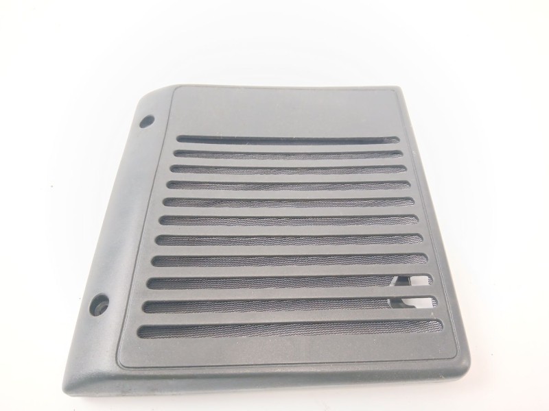 Recambio de moldura para peugeot 205 ii (20a/c) 1.1 xa referencia OEM IAM 9253037577  