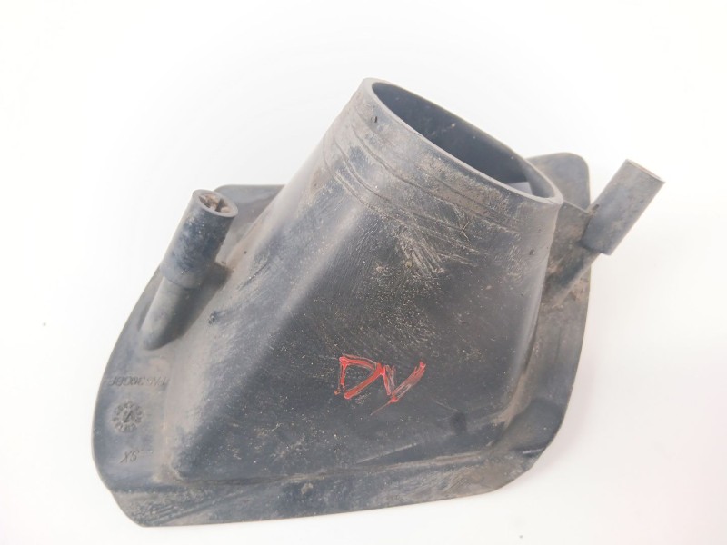 Recambio de moldura para iveco daily iii autobús 40 c 17, 50 c 17 referencia OEM IAM   