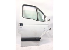 Recambio de puerta delantera derecha para renault master ii furgoneta (fd) 2.5 dci 120 referencia OEM IAM    2