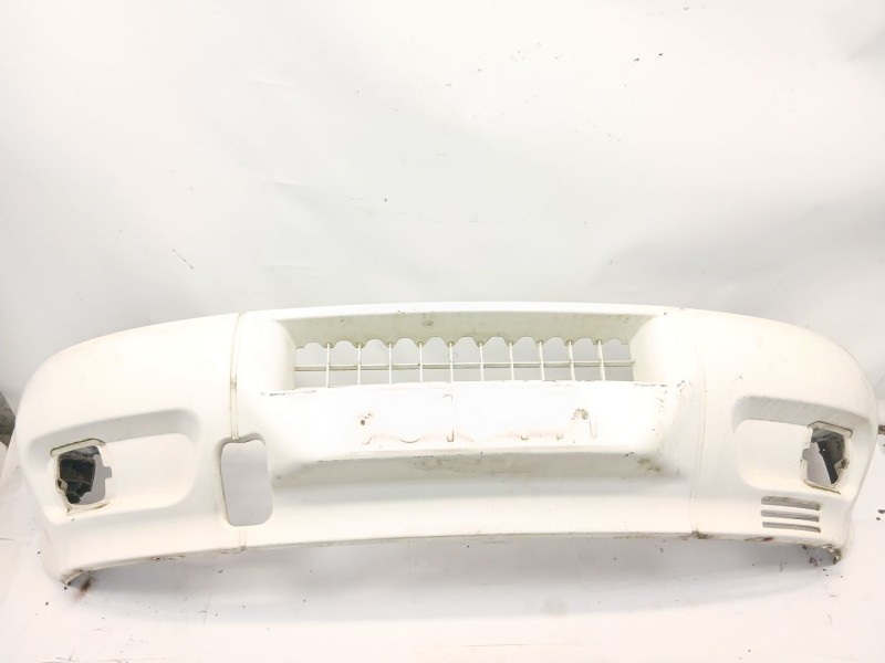 Recambio de paragolpes delantero para iveco daily iii autobús 40 c 17, 50 c 17 referencia OEM IAM   