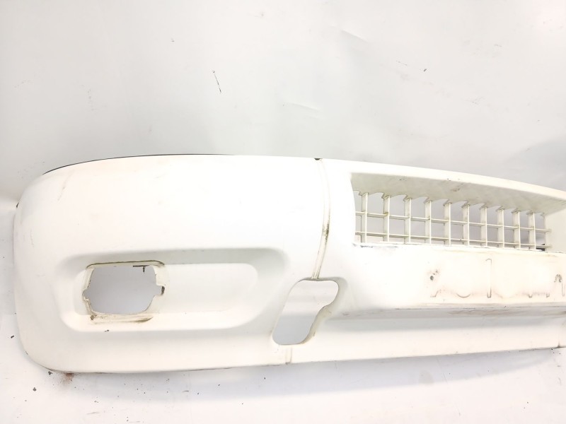 Recambio de paragolpes delantero para iveco daily iii autobús 40 c 17, 50 c 17 referencia OEM IAM   