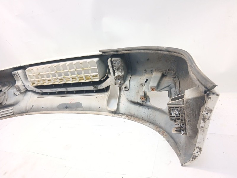 Recambio de paragolpes delantero para iveco daily iii autobús 40 c 17, 50 c 17 referencia OEM IAM   