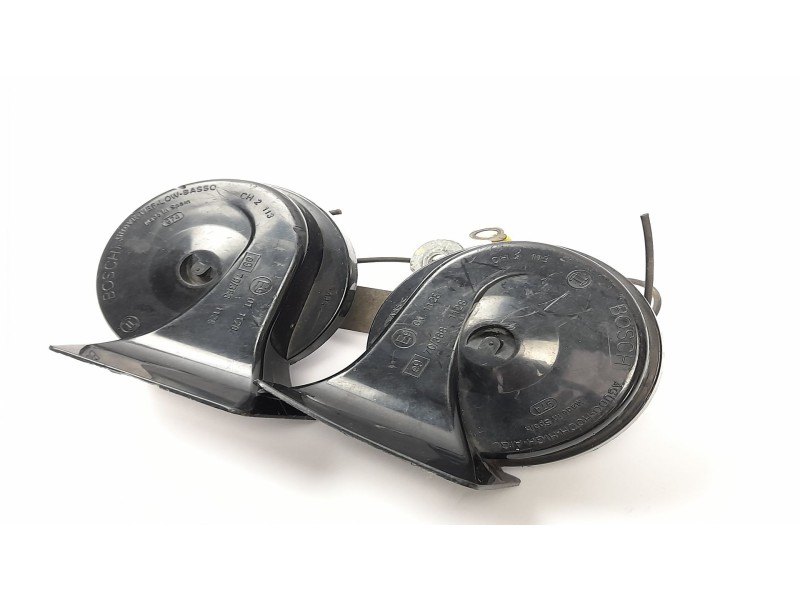 Recambio de claxon para isuzu trooper (ubs) 2.8 td (ubs55) referencia OEM IAM 703881128  