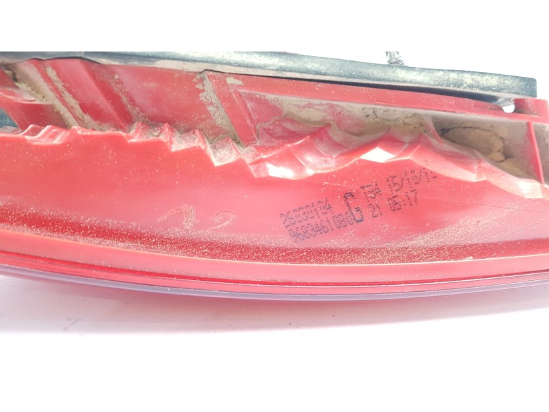 Recambio de piloto trasero izquierdo para peugeot 3008 1.6 hdi fap referencia OEM IAM 9683461080 6350HC 