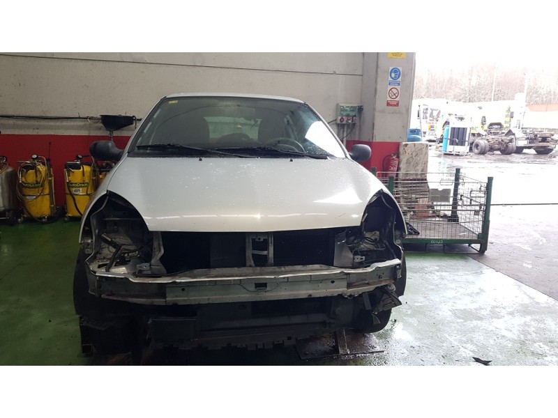 renault clio ii (bb_, cb_) del año 2004
