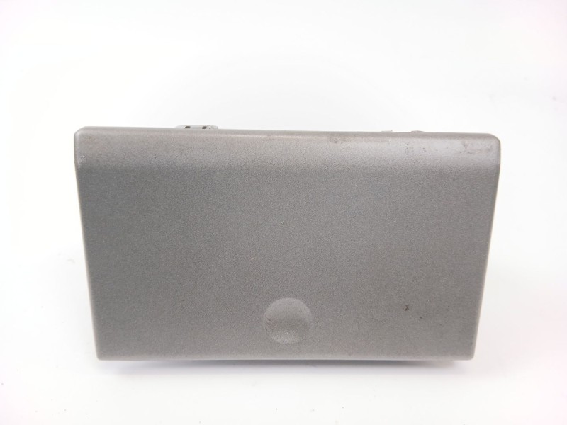 Recambio de cenicero para opel vectra c gts (z02) 1.9 cdti (f68) referencia OEM IAM 9181518  