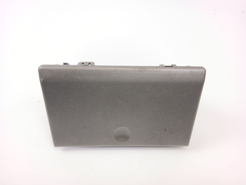 Recambio de cenicero para opel vectra c gts (z02) 1.9 cdti (f68) referencia OEM IAM 9181518  