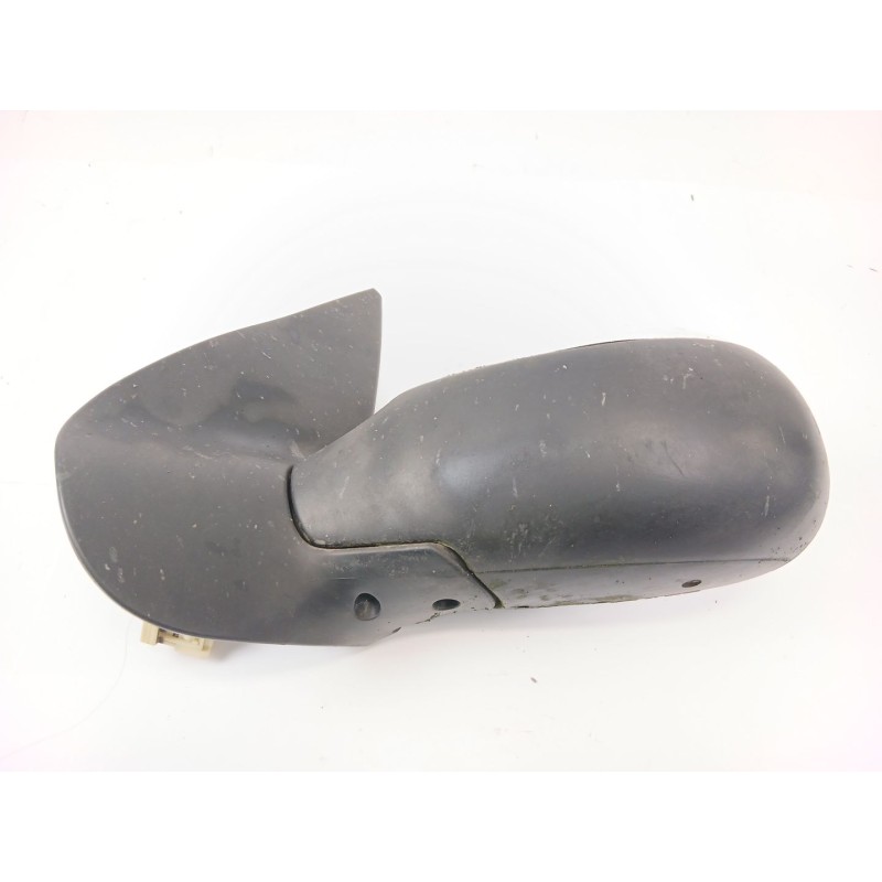 Recambio de retrovisor izquierdo para peugeot 206 hatchback (2a/c) 1.9 d referencia OEM IAM E11 015690  