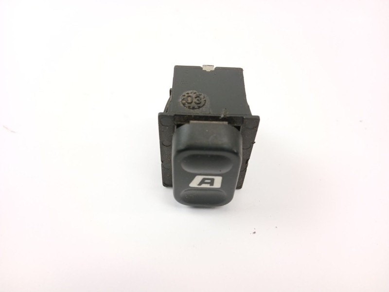 Recambio de mando elevalunas trasero izquierdo para citroën xsara (n1) 2.0 hdi 109 referencia OEM IAM   
