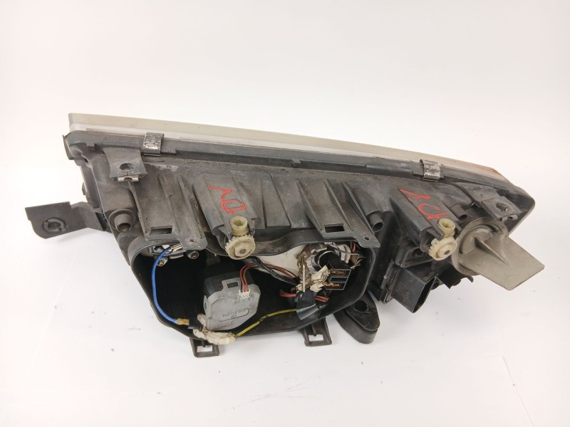 Recambio de faro derecho para skoda fabia i combi (6y5) 1.9 tdi referencia OEM IAM 246366  