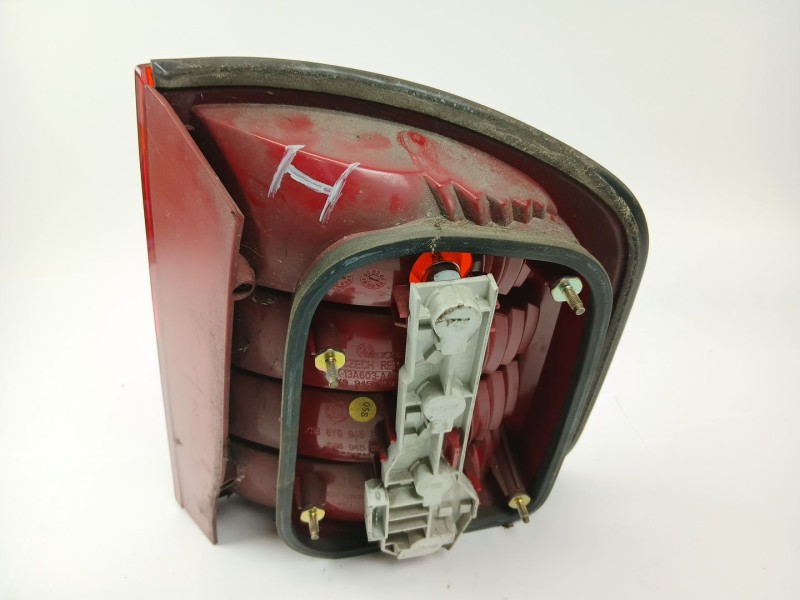 Recambio de piloto trasero izquierdo para skoda fabia i combi (6y5) 1.9 tdi referencia OEM IAM 6Y9945095  