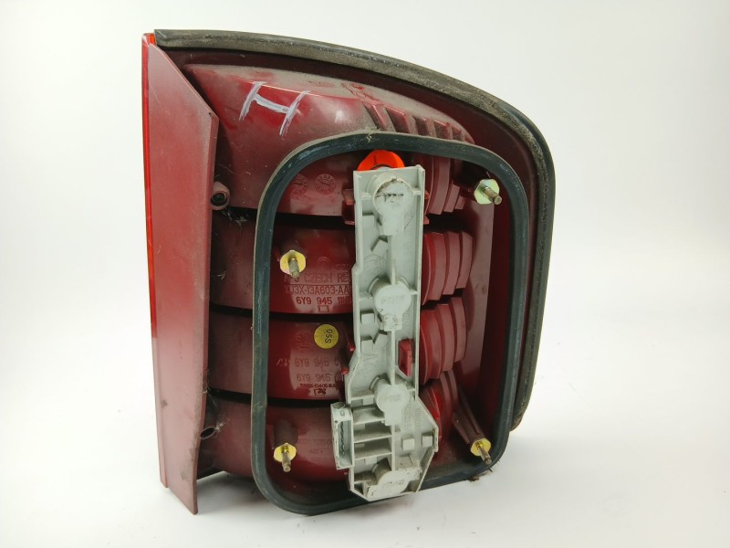 Recambio de piloto trasero izquierdo para skoda fabia i combi (6y5) 1.9 tdi referencia OEM IAM 6Y9945095  