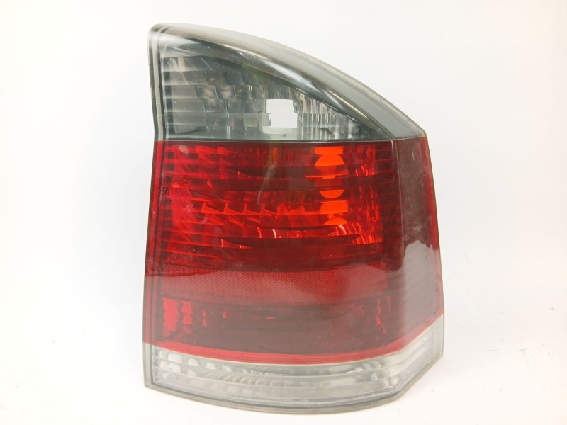 Recambio de piloto trasero derecho para opel vectra c gts (z02) 1.9 cdti (f68) referencia OEM IAM   