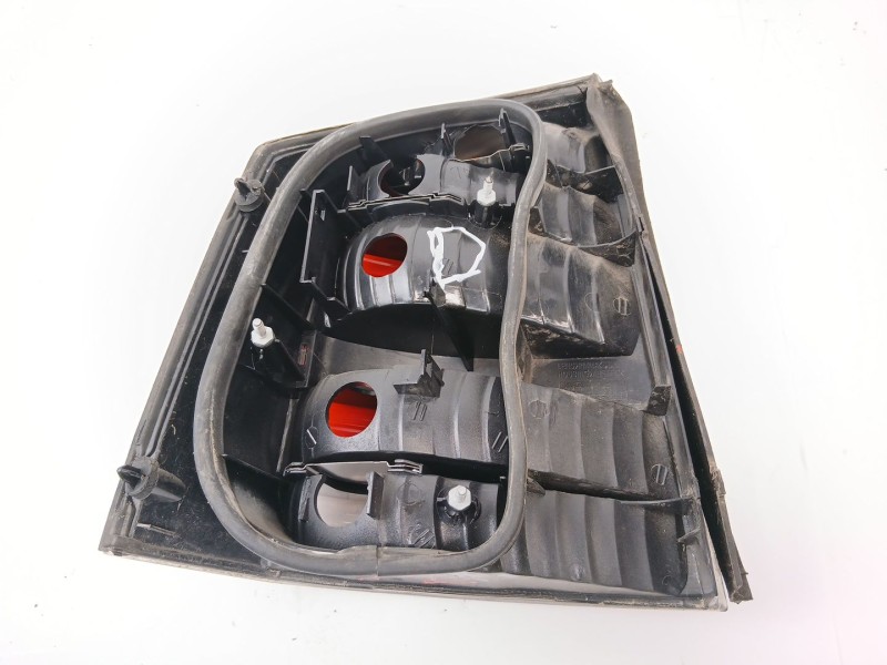 Recambio de piloto trasero derecho para opel vectra c gts (z02) 1.9 cdti (f68) referencia OEM IAM   