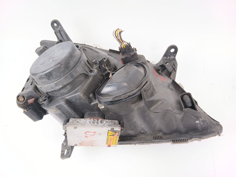 Recambio de faro izquierdo para opel vectra c gts (z02) 1.9 cdti (f68) referencia OEM IAM 15588700  