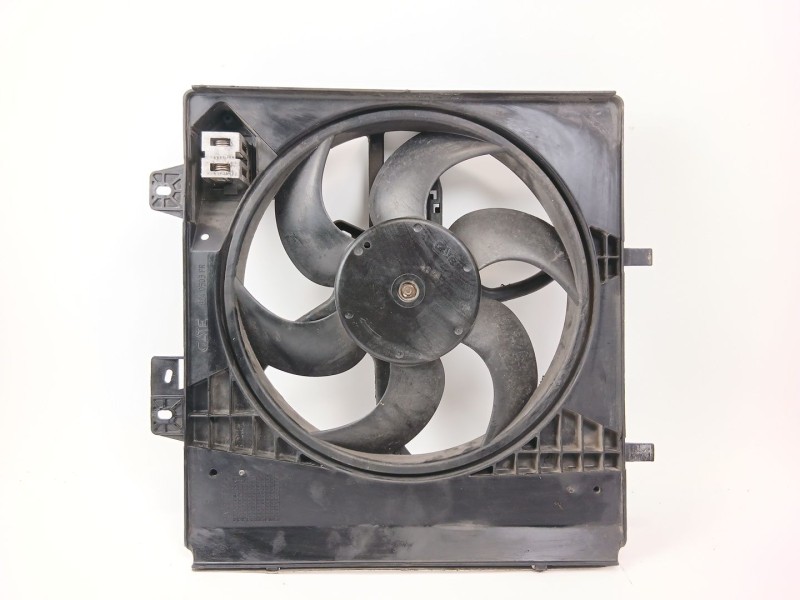 Recambio de electroventilador para citroën c3 pluriel (hb_) 1.4 hdi referencia OEM IAM 8240503  