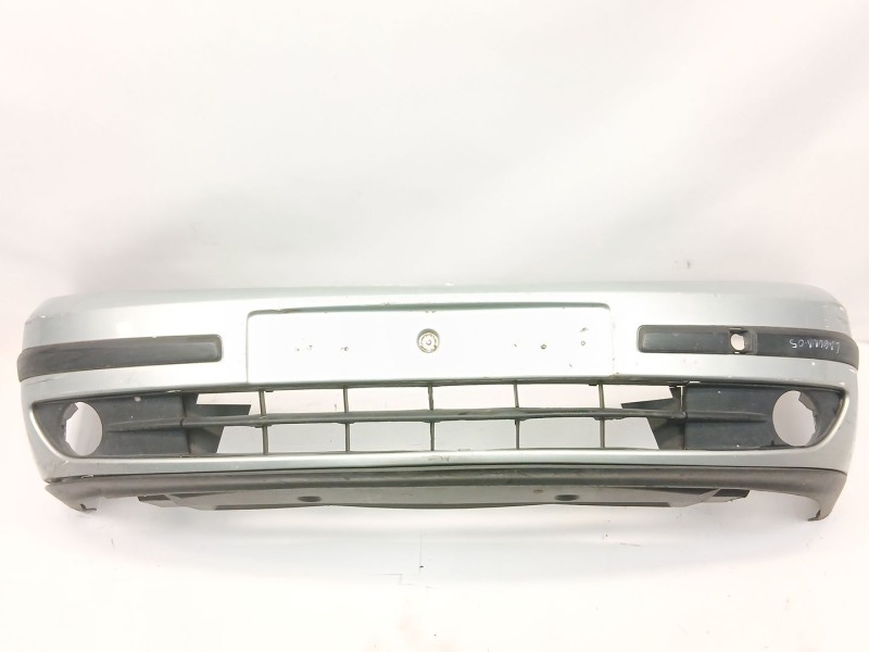 Recambio de paragolpes delantero para renault laguna ii (bg0/1_) 1.6 16v (bg0a, bg0l) referencia OEM IAM   