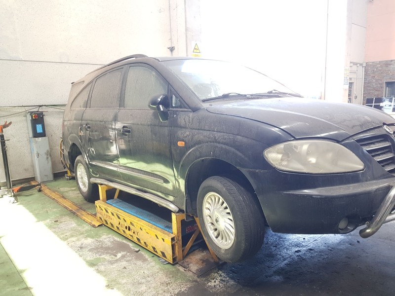 ssangyong rodius i del año 2005