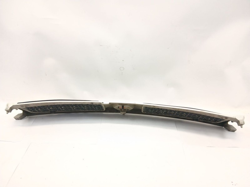 Recambio de rejilla delantera para renault master ii furgoneta (fd) 2.5 dci 120 referencia OEM IAM 8200233765  