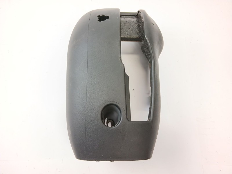 Recambio de moldura para ford focus iii sedán 1.6 tdci referencia OEM IAM   